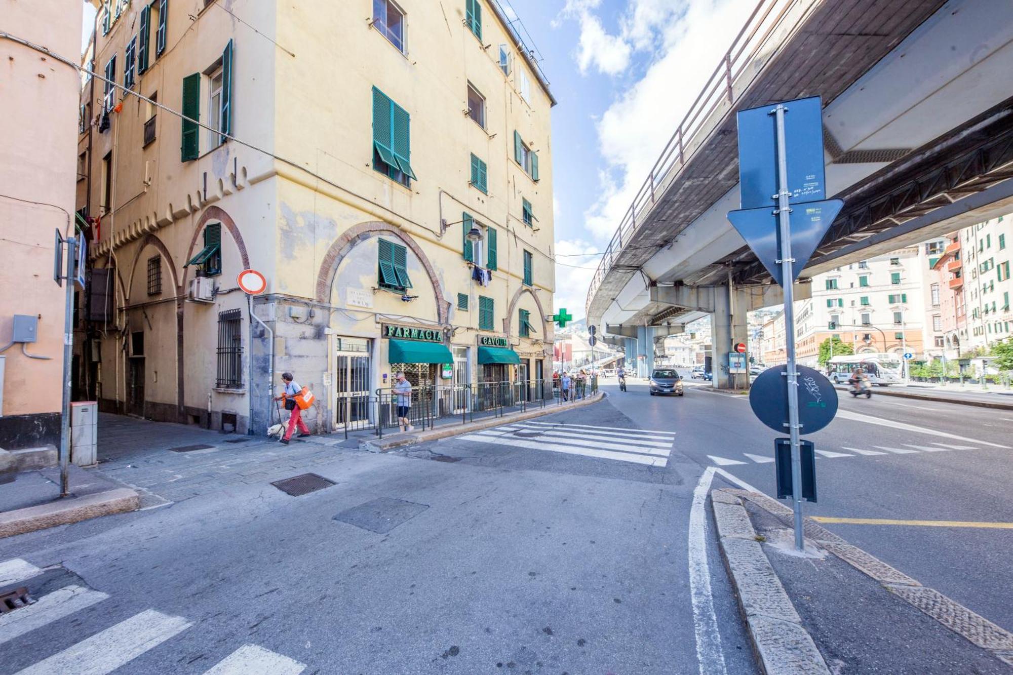 Of Genoa's Executioner Appartamento Genova